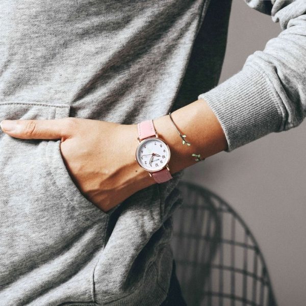 Luminous Watch Night Glowing Women Cute Leather Watches Simple Small Dial Quartz Clock Watch Wrist For Girls - 图片 5